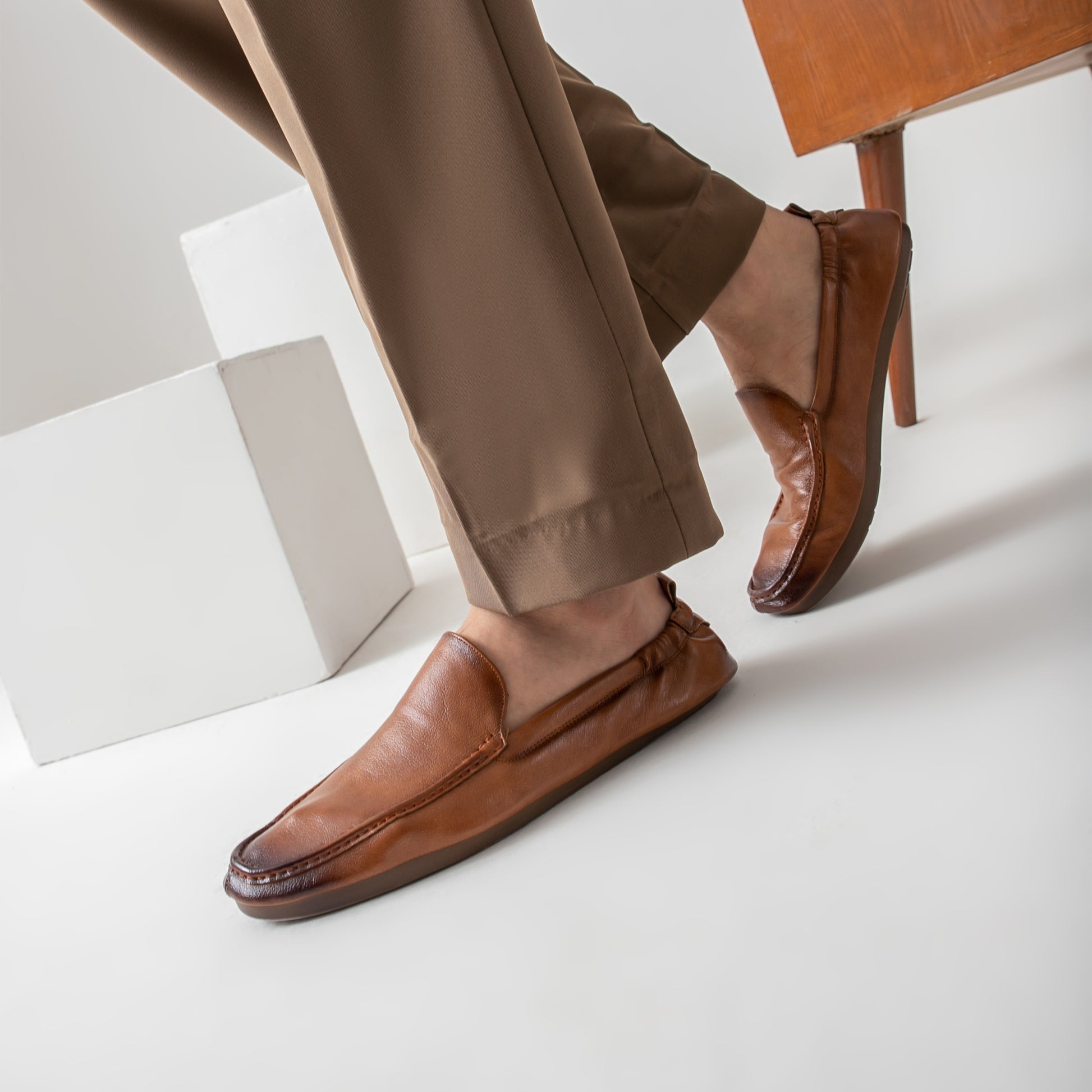 Stratford Driving Loafers - Brown - Fadano