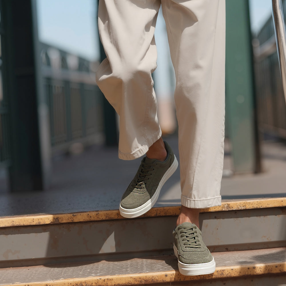 Frantz Court Sneaker