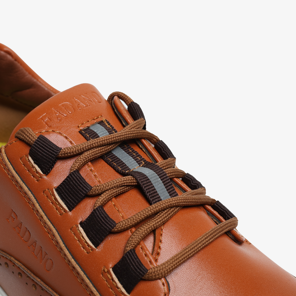 Quantum Strides - Brown/white
