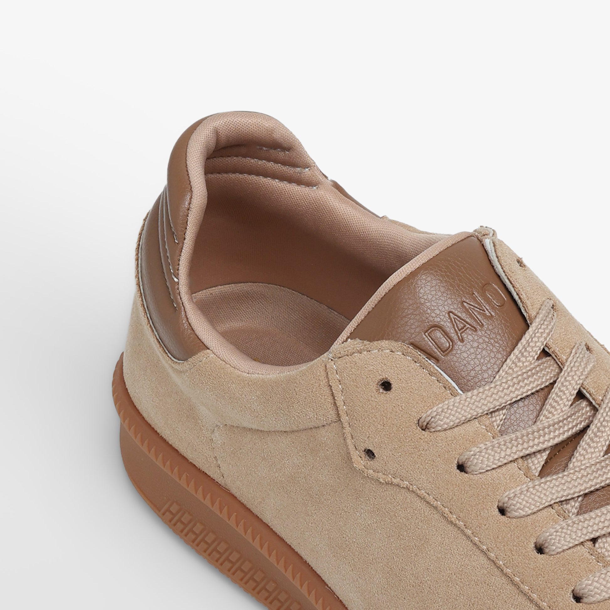 Travis Court Sneaker - Fadano