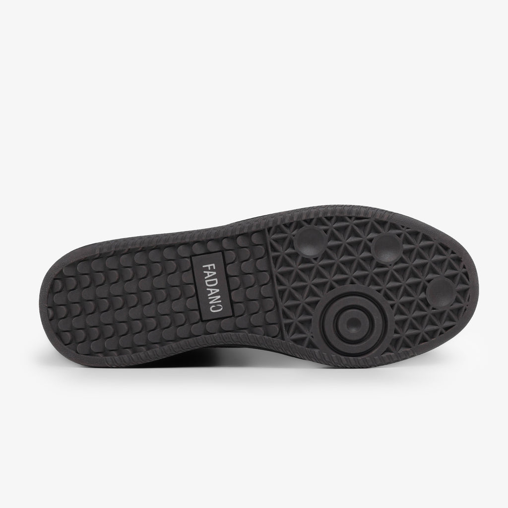 Travis Court Sneaker