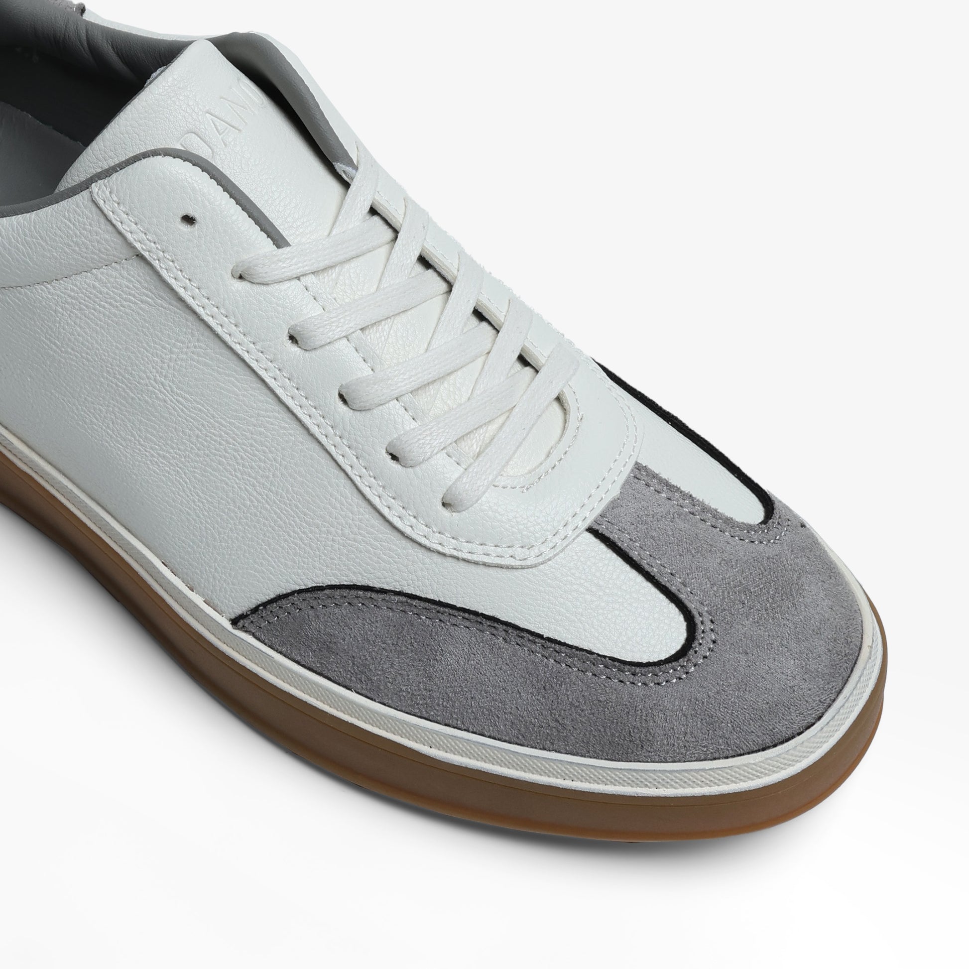 Rogue Sneaker - Fadano