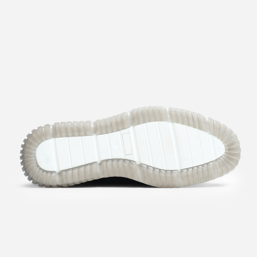 Caliber-black-bottom-soleview