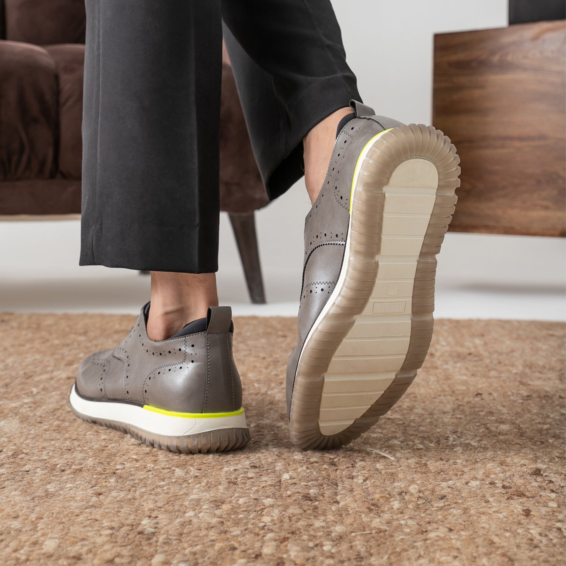 Caliber-Grey-side-soleview