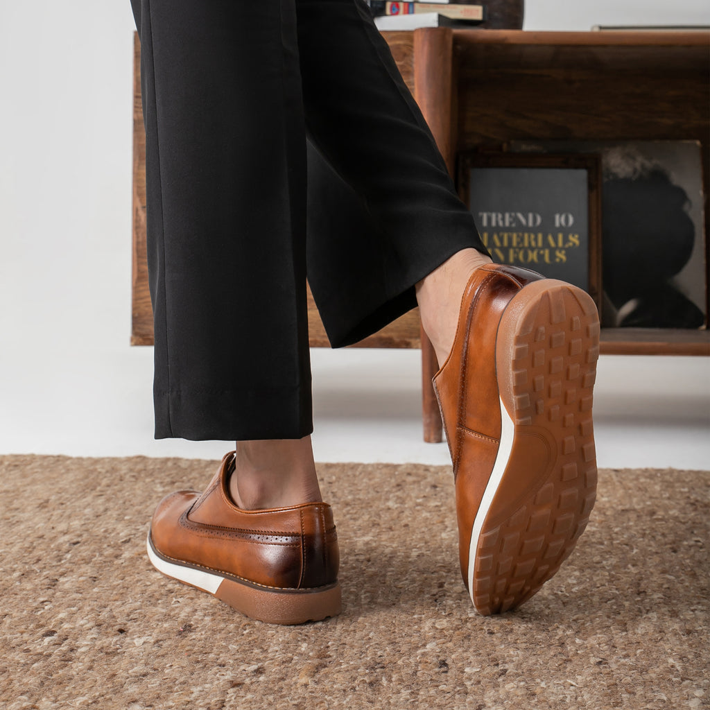 Nomad-Black-back-soleview