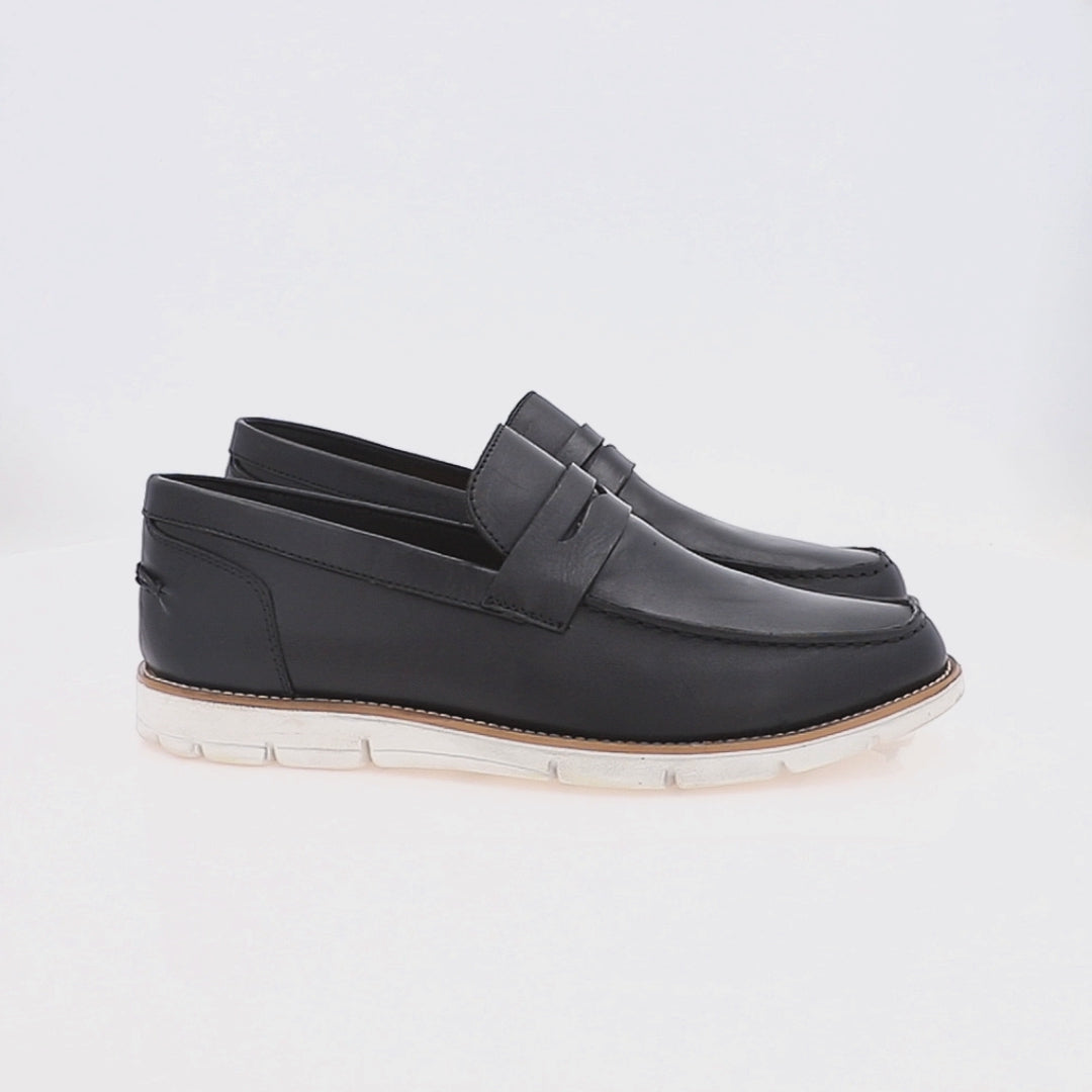 Bayamo (Black/White)