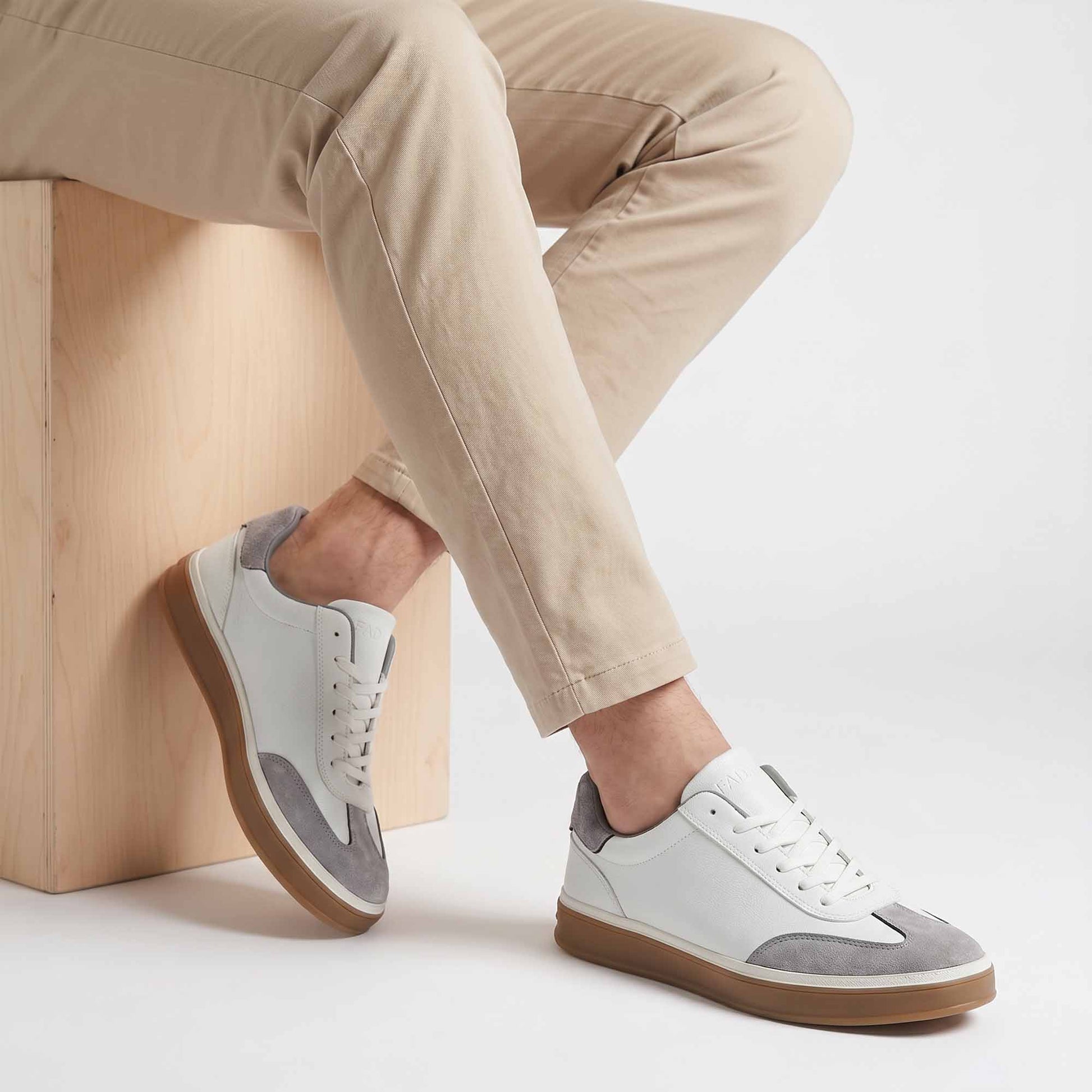 Rogue Sneakers - White Ash Grey